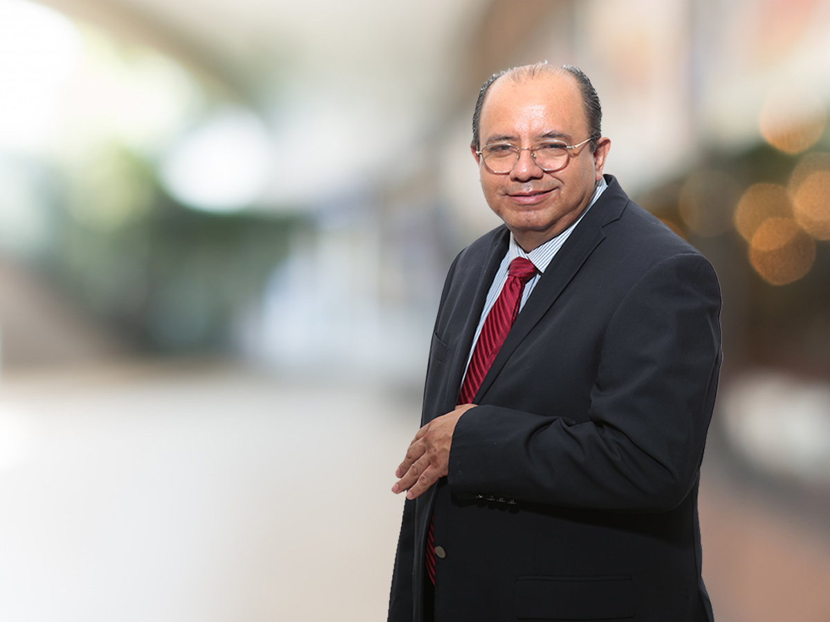 Enrique Ortiz